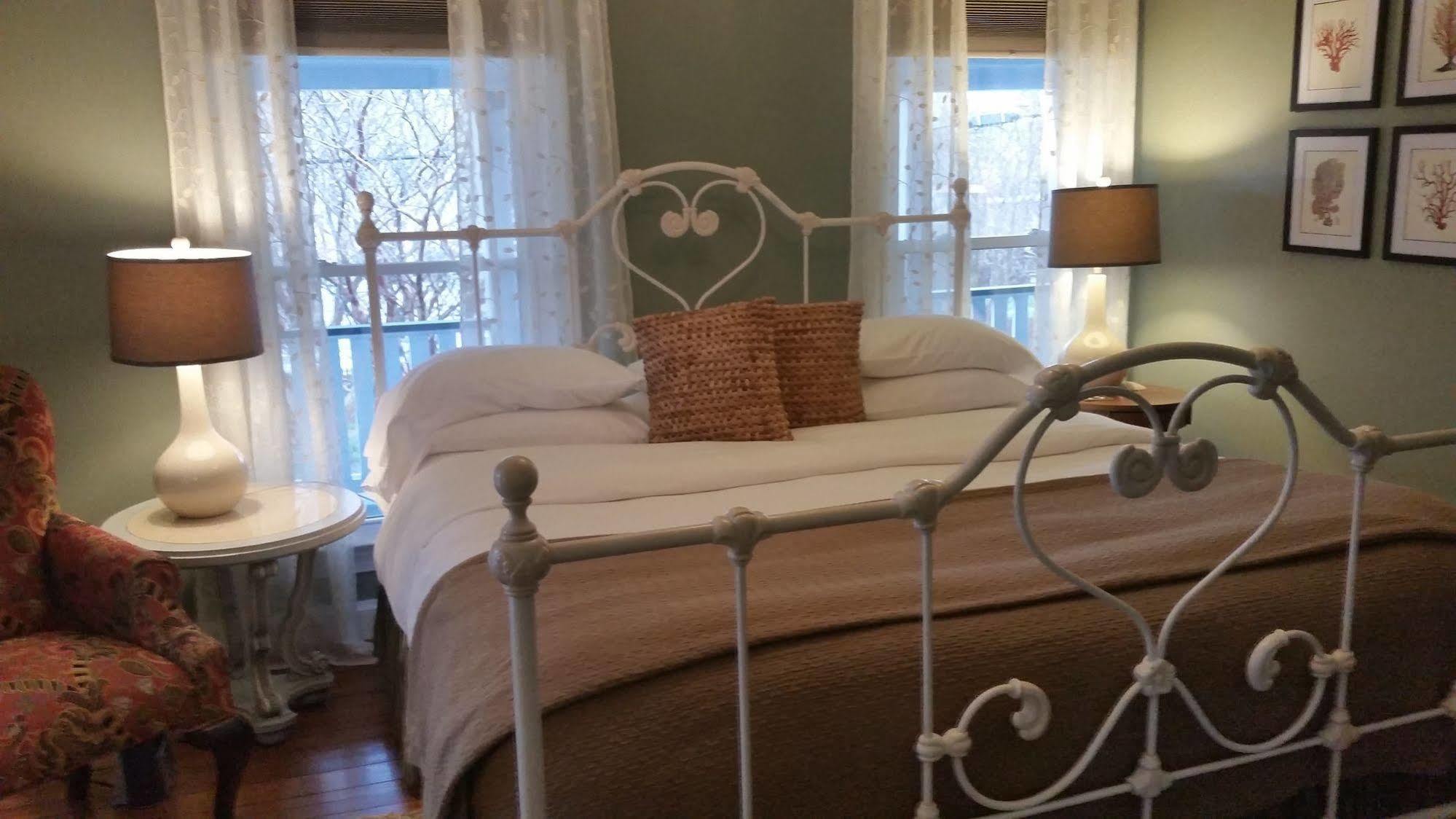 Barclay Cottage Bed And Breakfast Virginia Beach Bagian luar foto